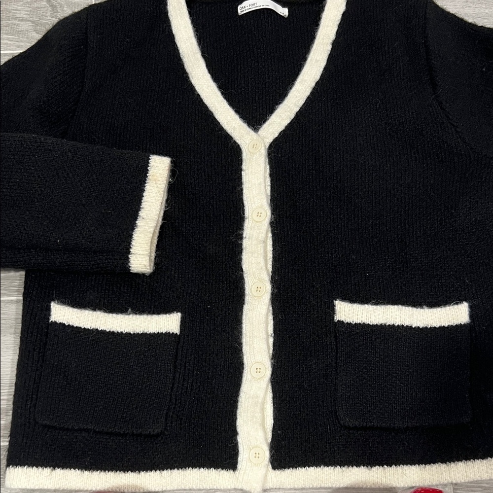 OAK + FORT Black Cardigan Cream Trim Old Money Chic Chanel Inspired Size M - Picture 3 of 6